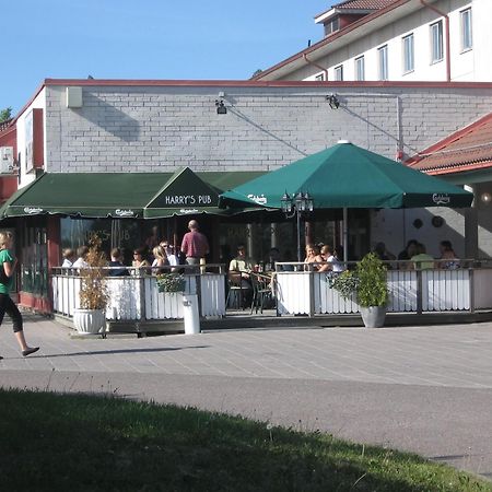 Hotel Kalkstrand Паргас Экстерьер фото